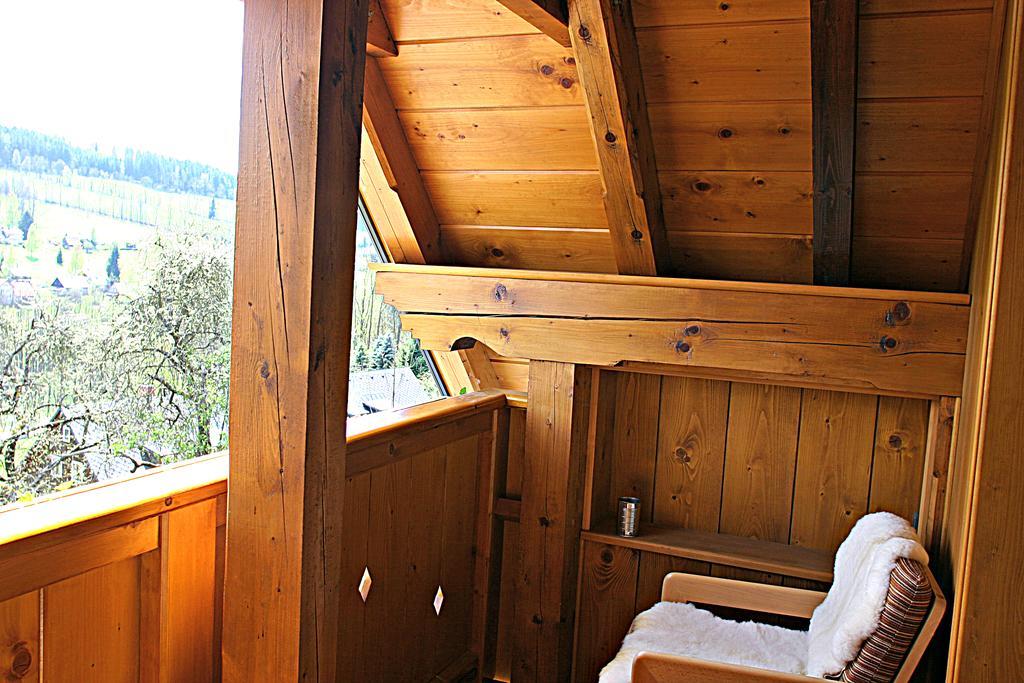 B&B Na Kopecku โรกีนีซ นัด ยีเซอโร ภายนอก รูปภาพ